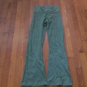 Hard Tail Flare workout joggers! EUC!